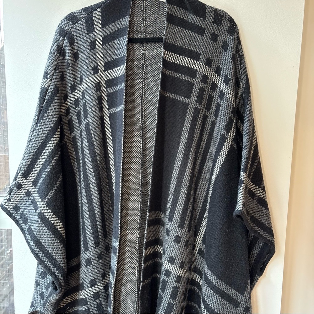 GXF Argyle Cape Sweater Poncho Black, Grey, and White